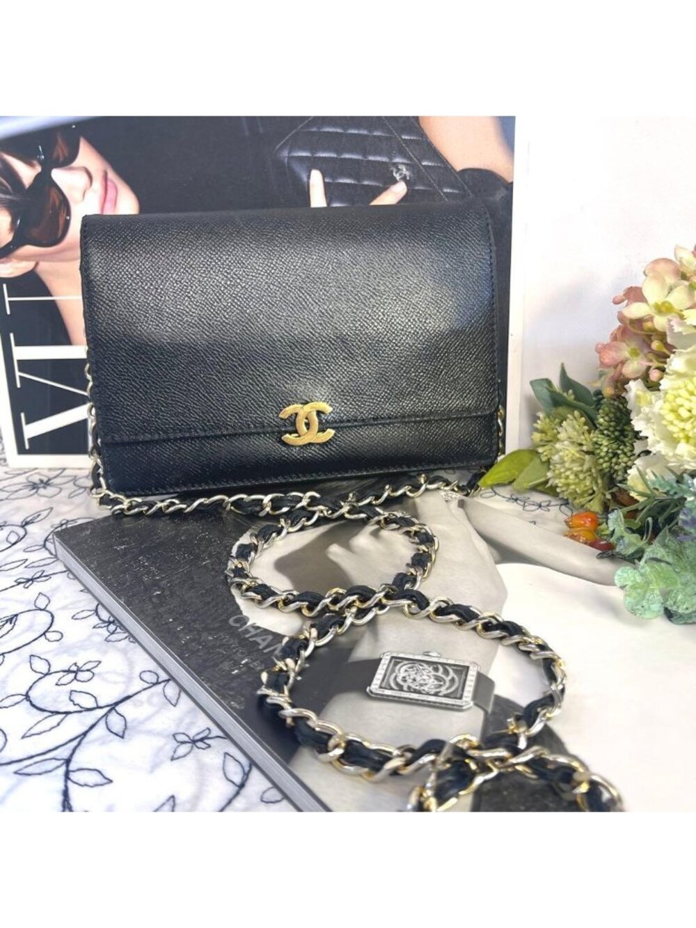 Chanel Chain Wallet Caviar Leather CC Logo